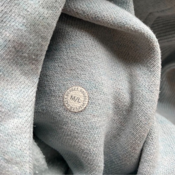 Lululemon Scuba Oversized Funnel Neck in Heathered Delicate Mint - Picture 5 of 7